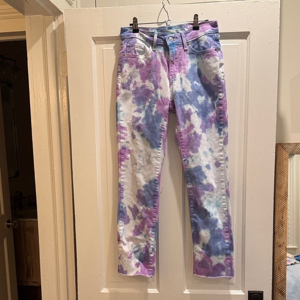 Levi's Women's Straight Leg Tie-Dye Jeans - Purple and Blue